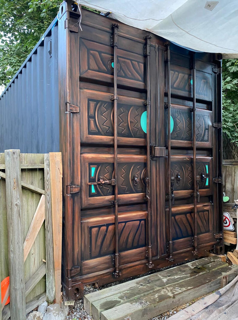 SG Backyard Closed Doors